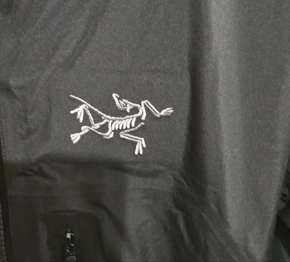 Arc'teryx Beta Jacket - Picture 4 of 9